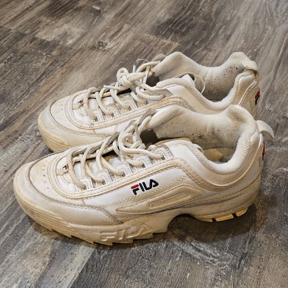 Fila Off-White Athletic Shoes - Picture 3 of 5